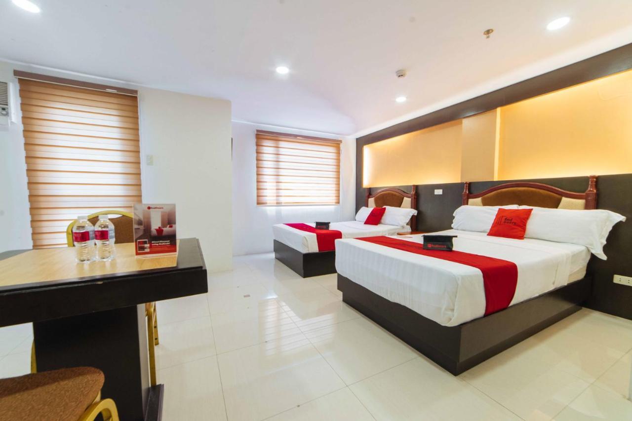 Hotel Reddoorz Premium Near Trinoma Quezon City Exteriér fotografie