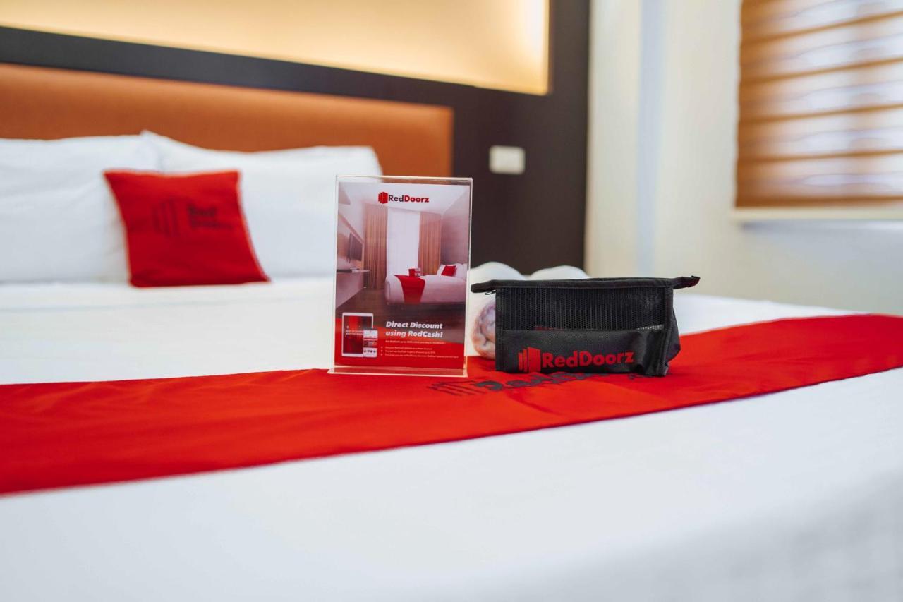 Hotel Reddoorz Premium Near Trinoma Quezon City Exteriér fotografie