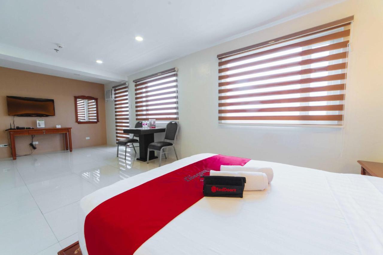 Hotel Reddoorz Premium Near Trinoma Quezon City Exteriér fotografie